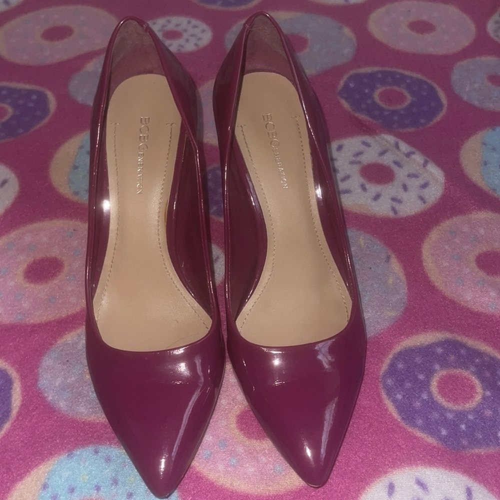 2 inch pointed toe pump